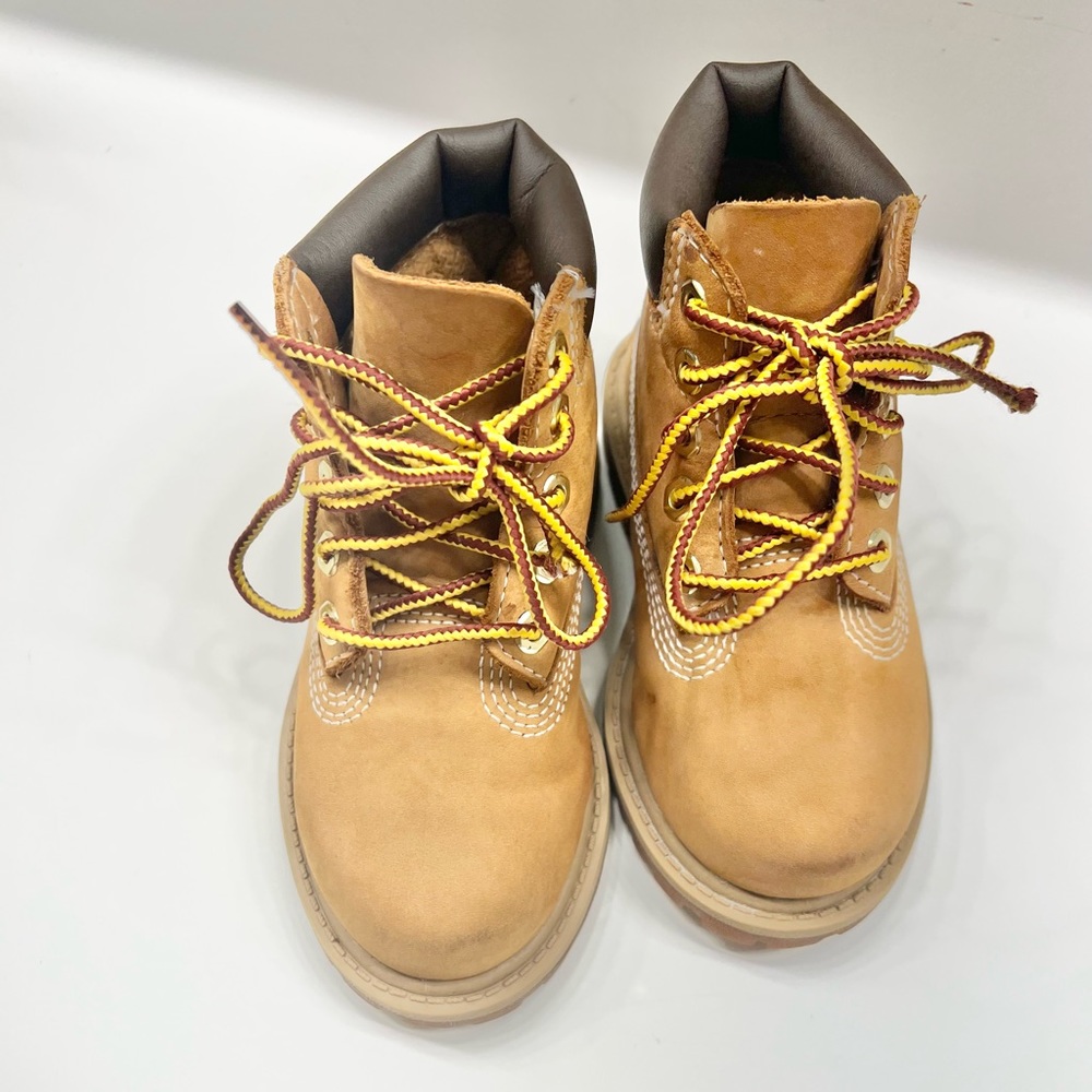 Toddler boys wheat Timberlands 7c